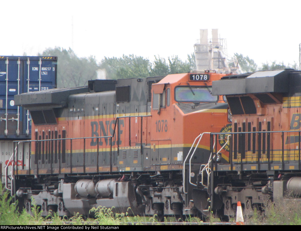 BNSF 1078